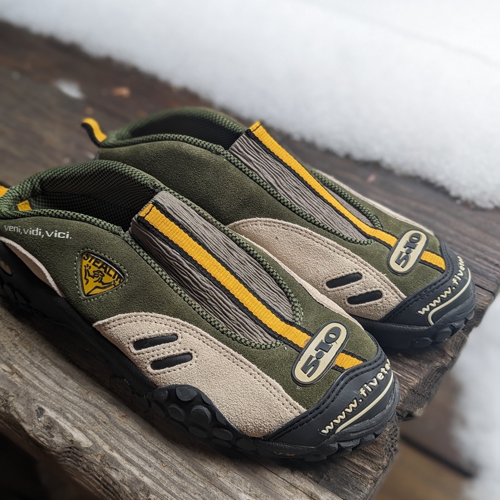 Five Ten men's slip on bike/mountain bike shoes size 8